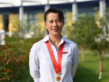 深圳实验学校徐怡华：三十三年，初心不改的坚守