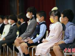 日本多地学校酷暑中迎来新学期 暑假最短的仅9天