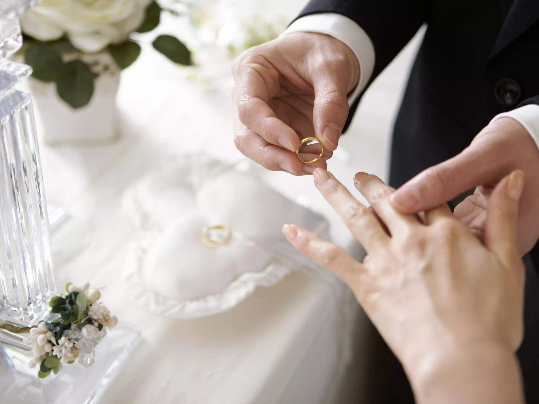 结婚后谁管钱？男女共识婚后女性揽财政大权 