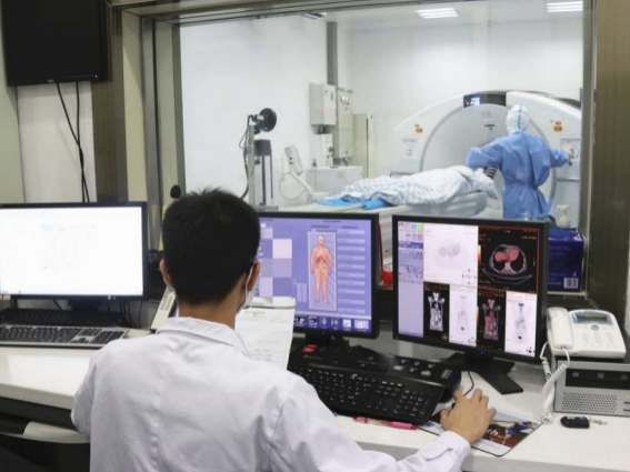 检查报告就像相册！深圳最大的肿瘤检查“战斗机”检查已超1200人次