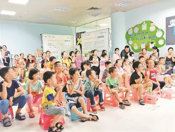 龙岗推动公共文化事业繁荣发展，全民阅读引领文明新风
