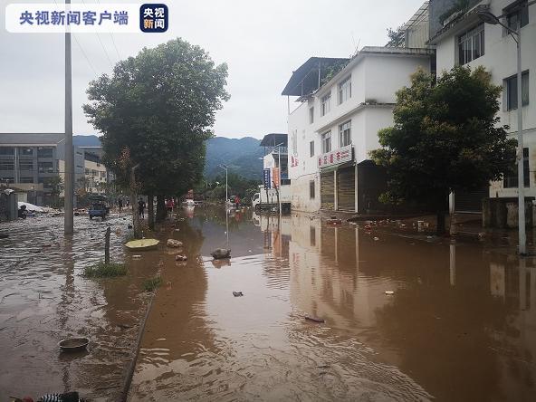 四川雅安、乐山两地已转移超过10万人