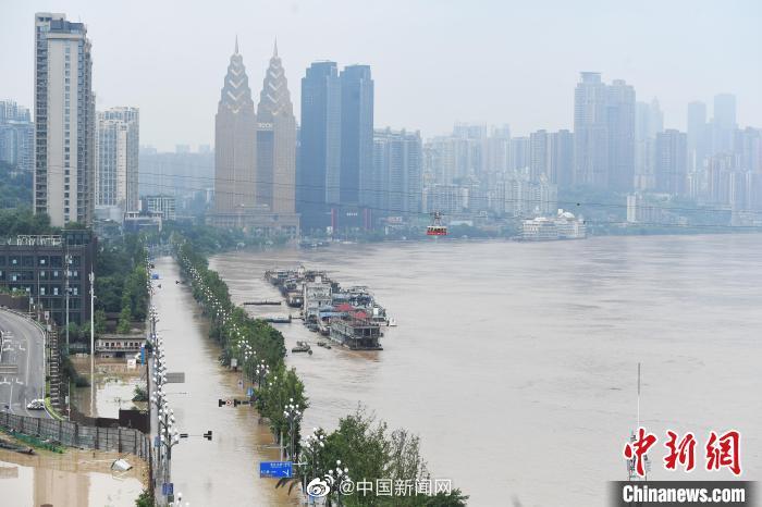 洪水致重庆26.32万人受灾，直接经济损失超24亿元