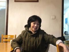八旬老人厨房写书意外走红 用八斤手稿纪念母亲