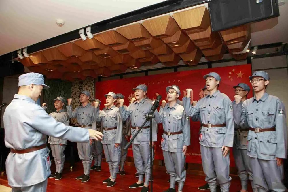 红歌颂党恩，唱响新时代