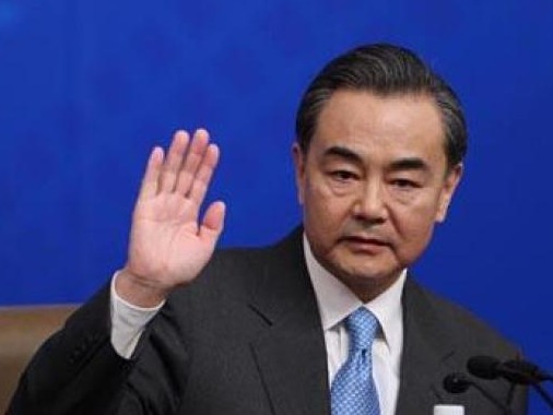 王毅同肯尼亚外长奥马莫通电话：维护发展中国家共同利益