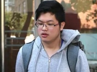 涉违《国安法》，警方再拘两人！“香港故事”成员李宇轩落网