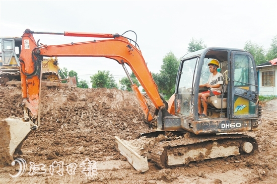 学技术到江门 “挖掘”一条致富路