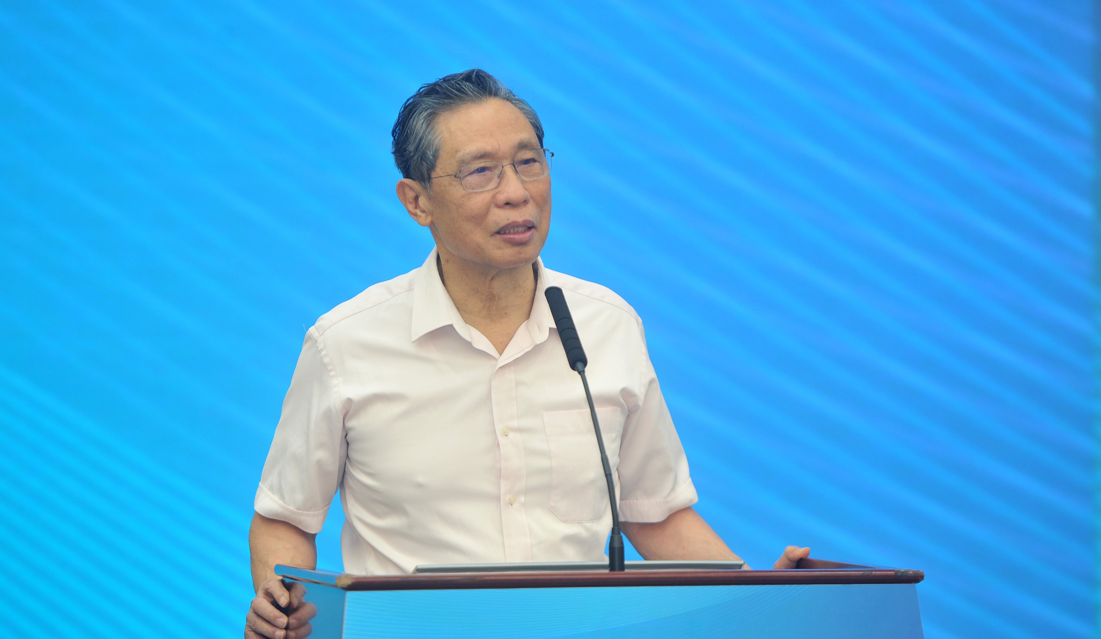 钟南山院士领衔筹建，首个国家级空气净化产品质量监督检验中心落户黄埔