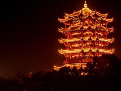 武汉黄鹤楼“双节”开放夜游，系1985年重建落成以来首次