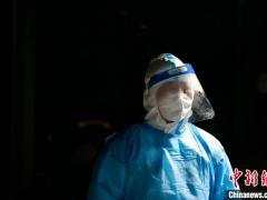 云南瑞丽连夜推进全员核酸检测：只为让群众早点放心
