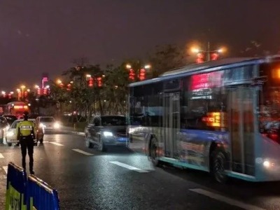 中秋夜，最堵赏月区就在这！在深圳，出行避开这些区域和路段……