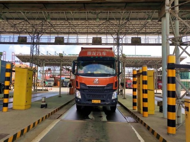 进口货物通关再提速！深圳海关全国率先启动“两段准入”改革试点
