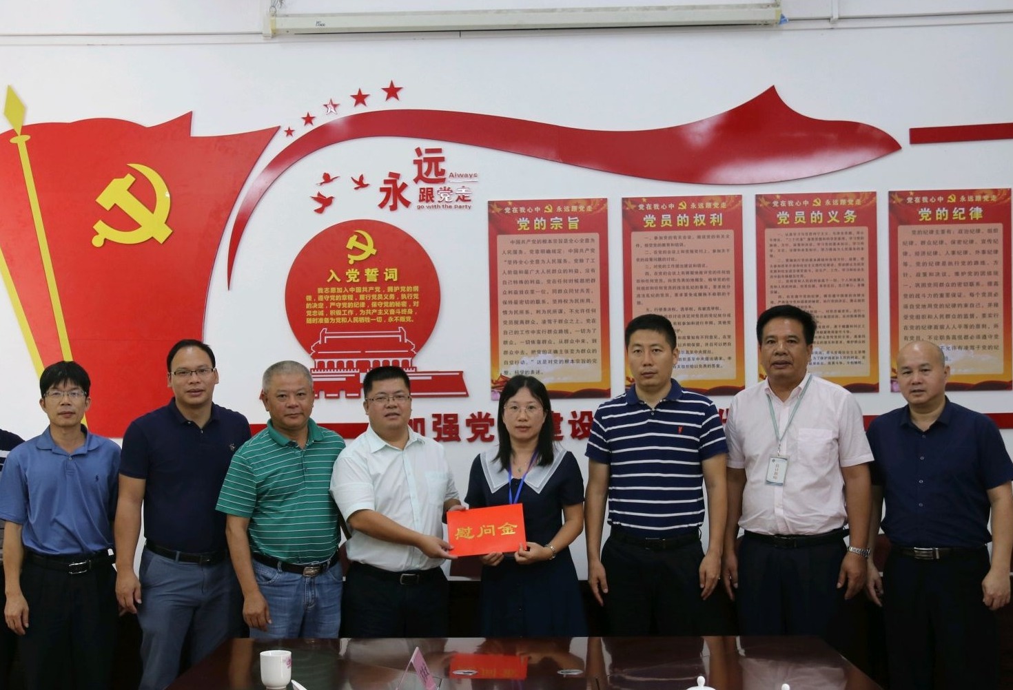 棠下虎岭初中连续14年获得蓬江区中考成绩优秀奖