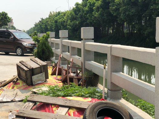 曝光台 | 河涌沿岸垃圾堆积，市场周边污水横流