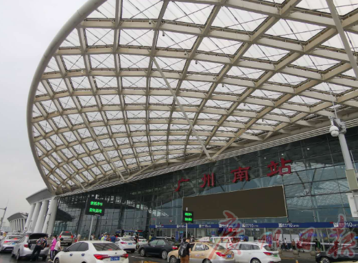 长假前期热门方向车票基本售完，广州南站预计到发541.2万人