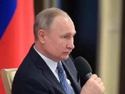普京呼吁俄美签订信息安全协议，保证互不通过网络干涉内政 
