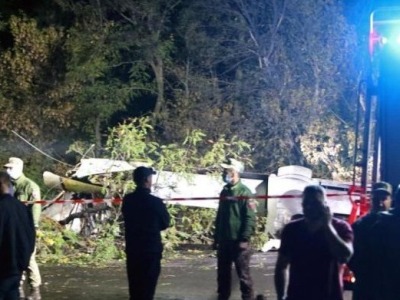乌克兰坠机事故致26死 救援人员找到全部遇难者遗体