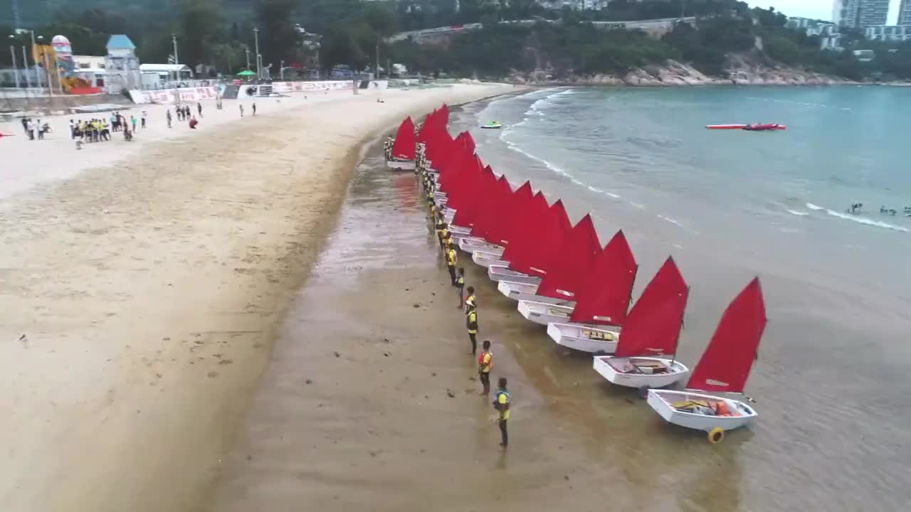 温暖又沸腾！深圳71个孩子乘风破浪表白祖国！