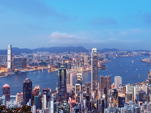 林郑月娥：参与粤港澳大湾区发展是疫情后香港恢复经济的重点方向