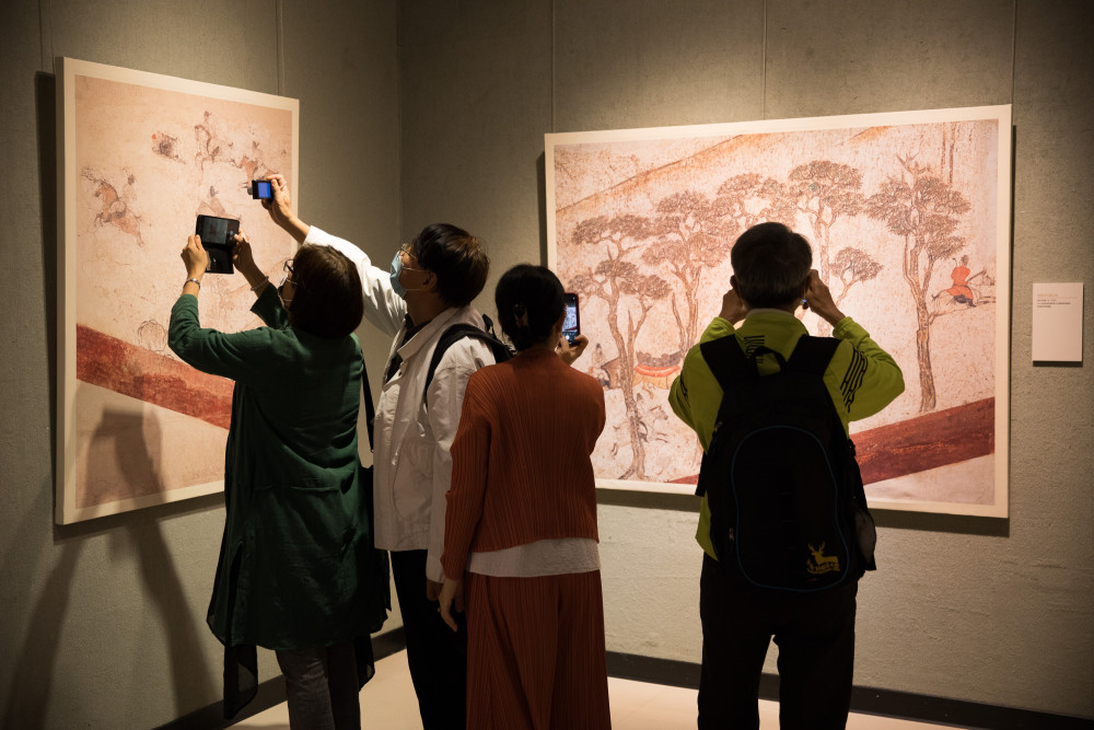 唐代墓室壁画首次在台湾巡展