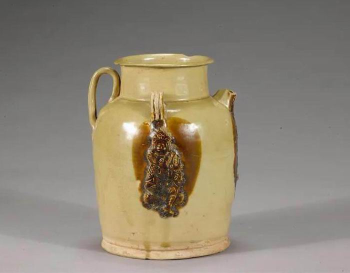 国博“浮槎万里”：近三百文物呈现古代陶瓷海上贸易