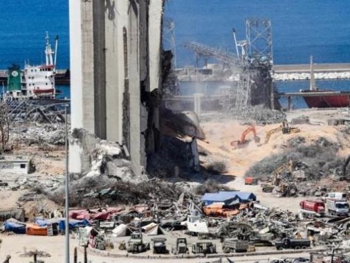黎巴嫩贝鲁特港爆炸仍有9人失踪，搜救工作继续