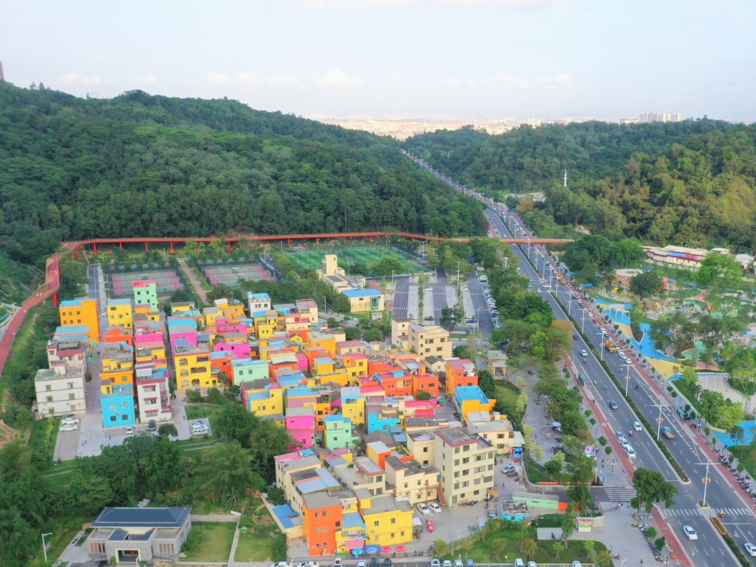 江门老城区推动老旧小区改造，环境升级成就致富新路