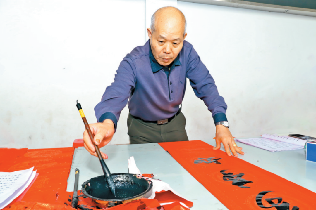【点亮光明40人】玉塘办事处退休职工陈昌云：一颗痴心，守望乡土光明