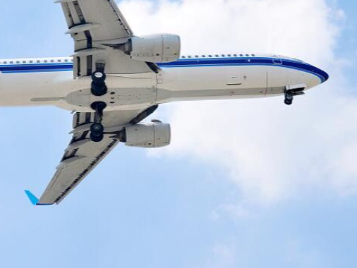 民航局拟批准东航独资筹建一二三航空，使用ARJ21-700飞机 