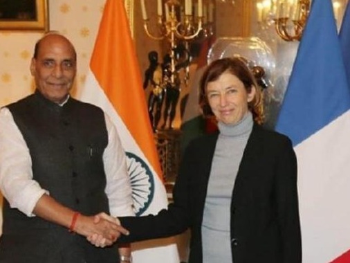 法国防长访印度加强国防合作，将参加“阵风”战机入列仪式
