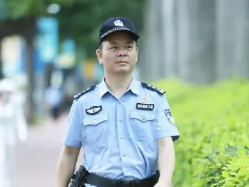 每日警星 | 陈旭明：默默扎根基层三十载