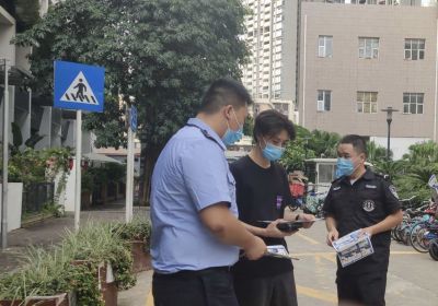 深圳一年轻男子遭遇诈骗正筹钱  南山警方及时拦截止损！ 