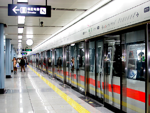 中秋国庆两天 深圳地铁全线网运营服务时间延长至24:00