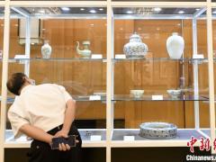 中外艺术珍品云集上海 文物艺术品拍卖频刷纪录