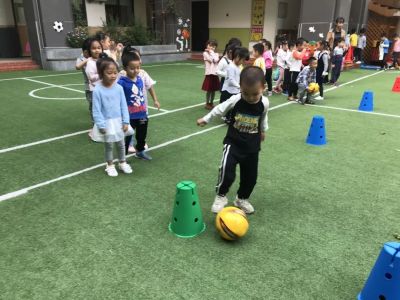 全国幼儿足球活动负面清单发布：禁止幼儿足球考级