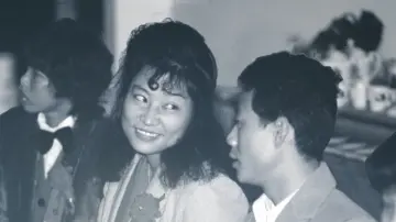深圳经济特区40年影像志⑨ | 80年代的深圳爱情故事