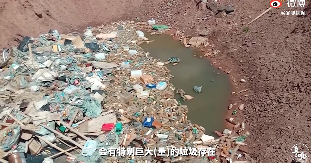 不乱扔垃圾！志愿者在青藏高原捡40多万件垃圾