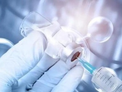阿斯利康康泰生物回应暂停新冠疫苗试验：单一事件，加快核查