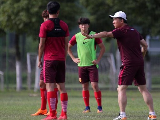 中国U19男足组织年度第四期集训，将参加中乙联赛