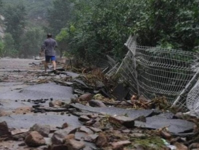 四川持续发布地质灾害黄色预警，涉凉山州8县市 