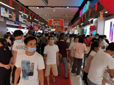 国庆迎来购物高潮，粤港苏宁华为黑电销量实现116%的增长    