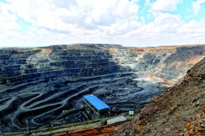 “会诊”白云鄂博矿：世界最大稀土矿60多年一直被当铁矿挖