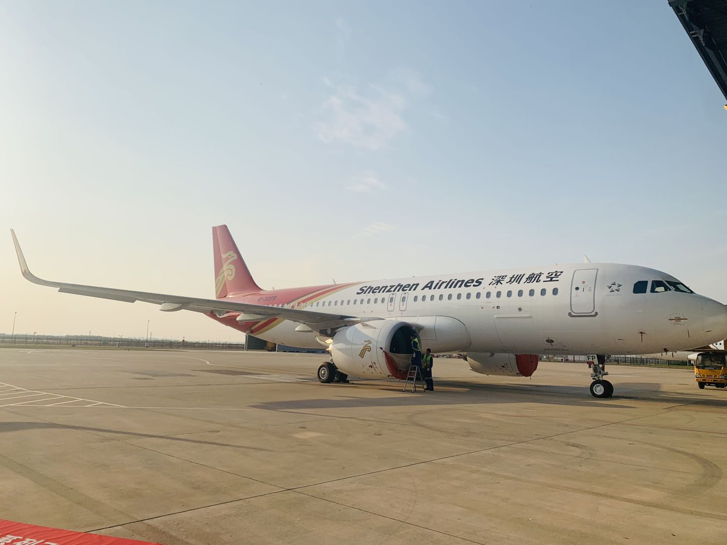 深圳航空引进第100架A320系列飞机