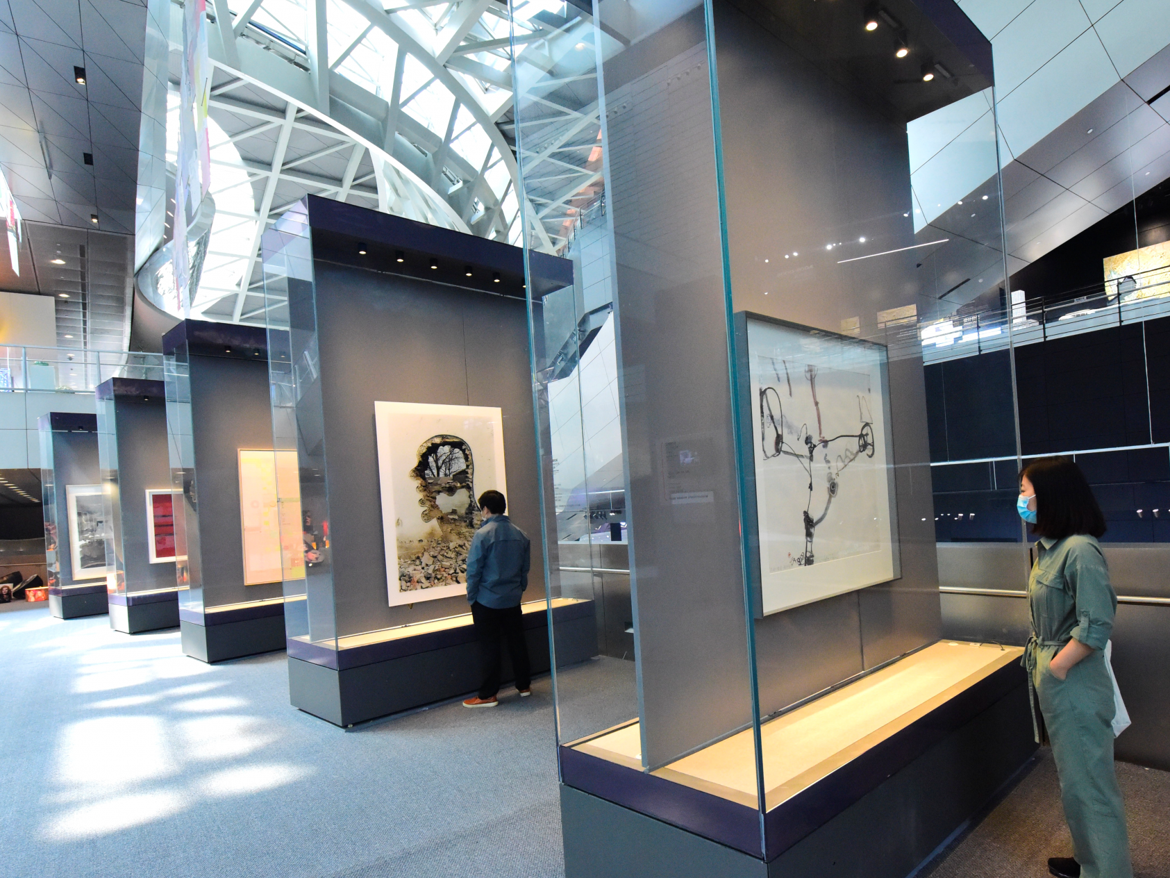 看展 | “深圳当代艺术文献展”展示艺术史中的“深圳时间”