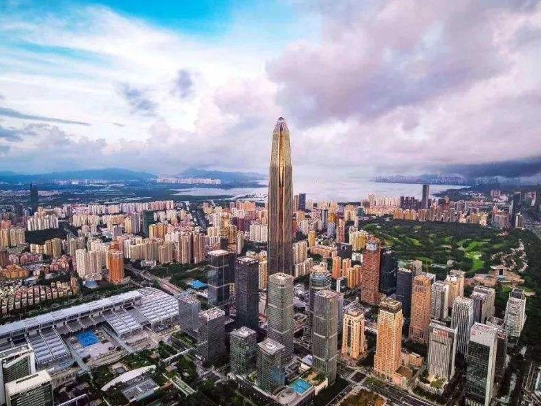 深圳民营企业家热议习近平总书记重要讲话：弘扬企业家精神，撸起袖子加油干