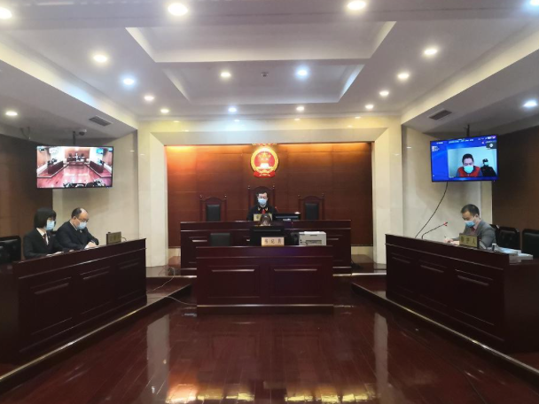 判了！泼了后车一杯咖啡，泼了自己一身刑责
