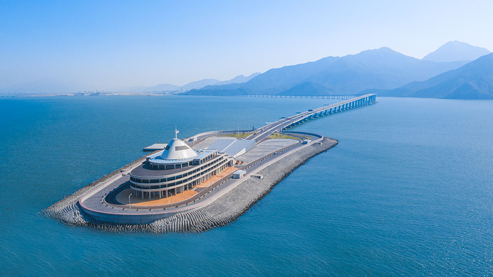 港珠澳大桥蓝海豚岛拟建桥梁博物馆：设计方案已通过专家评审 