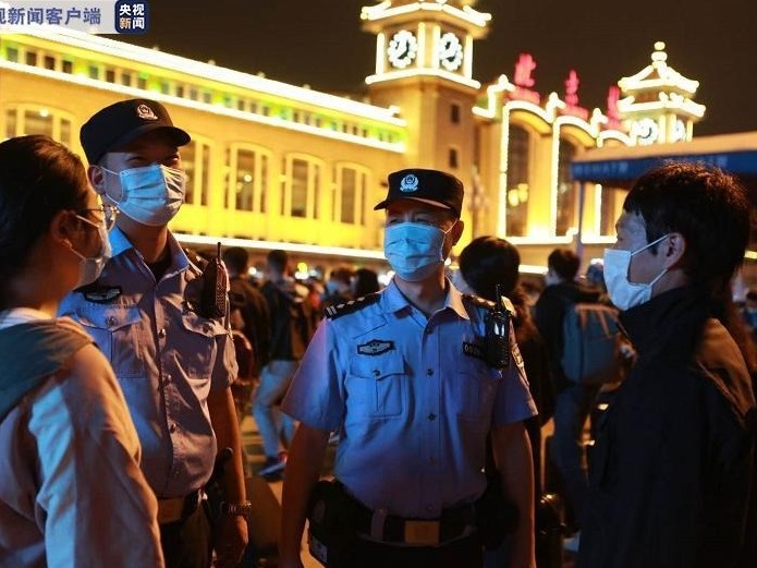 北京警方：天安门、前门等重点站点将最大限度提高见警率