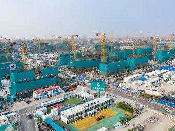 千年雄安“未来之城”画卷徐徐展开，10万建设大军正日夜加紧施工
